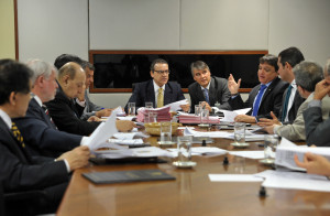 Deputado Marcio Bittar durante reunião com Mesa Diretora