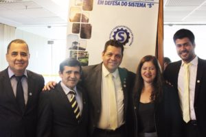 Major Rocha com a empresária Adelaide de Fátima, vice-presidente da FIEAC e Valdemir Alves do Nascimento, Diretor Secretário da FECOMERCIO Acre