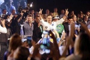 aecio-neves-convencao-foto-igo-estrela-300x200