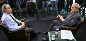 18nov2015---o-ex-presidente-lula-concede-entrevista-ao-jornalista-roberto-davila-da-globo-news-1447875608266_615x300