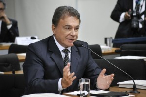 alvaro-dias-agencia-senado-300x199