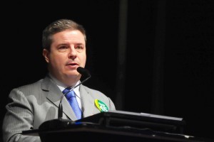 senador-antonio-anastasia-15-copia-300x200