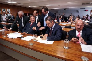 aecio-comissao-de-justica-do-senado-21