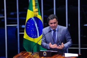 Aécio 02