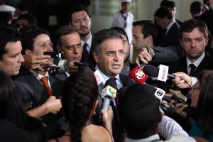 Aécio 03