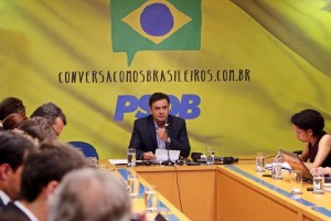 aecio-neves-entrevista-coletiva-1401-5