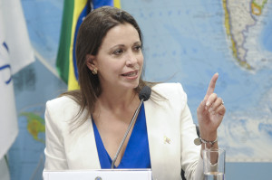 CRE - Comissão de Relações Exteriores e Defesa Nacional