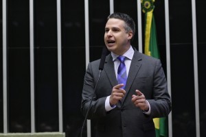 artur-bisneto-foto-psdb-na-camara-300x200
