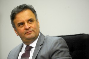 AecioNeves durante reuniao PSDB Foto GeorgeGianni2