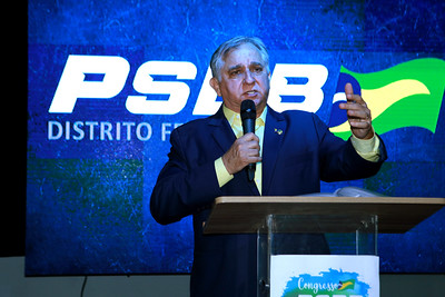 Senador Izalci Lucas, presidente do partido no DF