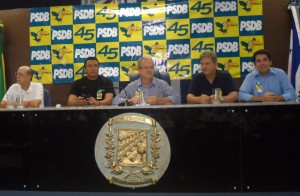 Lideranças tucanas capixabas em encontro do PSDB-ES: partido se prepara para as convenções