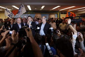 aecio em vitoria3