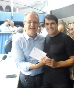 Colnago com um dos capixabas recém-filiados ao PSDB