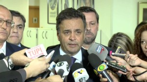 coletiva-senador-aecio-neves-101