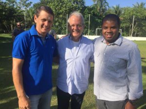 Na foto, o vice-governador César Colnago, o vereador Cima Fubá e o pré-candidato Geder Camata