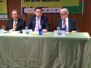 Governador Marconi Perillo_ Cônsul-Geral do Brasil em Madri, Paulo Alberto da Silveira Soares_ embaixador do Brasil na Espanha, Antônio Simões (7)