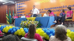 gov no simposio