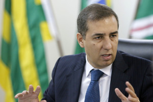 Vice-governador e secretário de Desenvolvimento Econômico José Eliton (2)