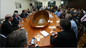 reuniao gov 29122015