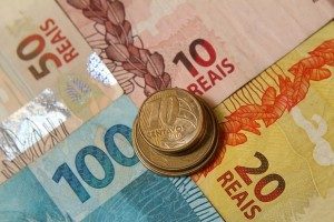 1402575577-dinheiro-e-financas-300x200