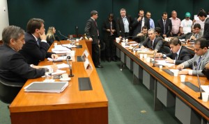 Reuniao-FPA-com-Gilberto-Carvalho-2_Alexssandro-Loyola-1024x614