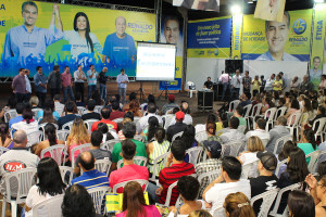 31.07.2014  Reunião no Comitê Central com Lideranças Políticas.