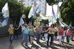 10.08 Bandeiraço e Adesivagem