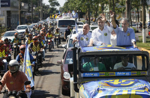 19-08-2014 Visita Aécio Neves
