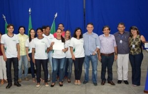 silas formou 2 mil