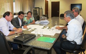 Reunião com governador Reinaldo Azambuja / Foto: André Maganha 