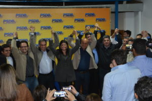 Rose é aclamada pela liderança e militantes tucanos