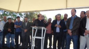 Capa enelvo e rey