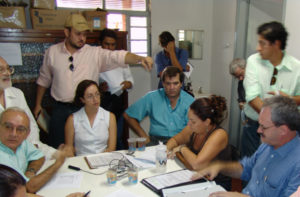 Reunião da Comissão Externa da Câmara, em 2005: Geraldo já lutava por abastecimento de água na Reserva de Dourados