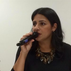 Luciana A R