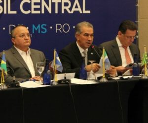 Governadores Pedro Taques, Reinaldo Azambuja e Marconi Perilo/ Foto: divulgação