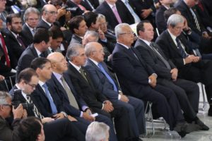 10-11-nova-interna