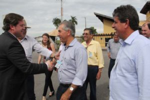 bonito-ministro-98interna