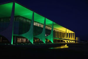 Palácio do Planalto iluminado/ Foto: Valter Campanato/Agência Brasil