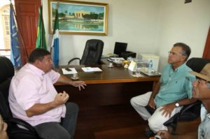 Prefeito e pecuarista se reuniram no Paço/ Foto: divulgação