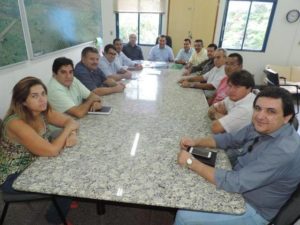 Neves se reuniu com prefeito de Aquidauana para tratar dos interesses da cidade/ Foto: divugação