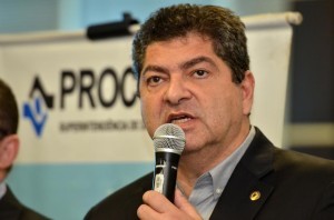 guilherme-maluf-foto-mauricio-barbant-almt-300x198