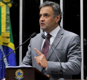 Aecio-Fabio-Geraldo-Magela-Agencia-Senado-325-por-300-300x275