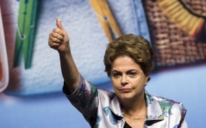 Brasília - A presidenta Dilma Rousseff participa da 15ª Conferência Nacional de Saúde, no Centro de Convenções Ulysses Guimarães (Marcelo Camargo/Agência Brasil)