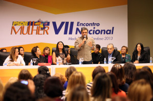 Em meio a centenas de mulheres tucanas, o senador destacou que a legenda tem uma proposta melhor para o país