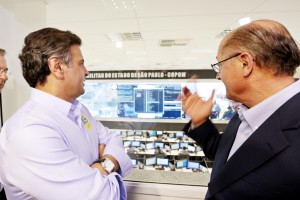 Aécio SP segurança2