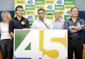 Aécio Curitiba1