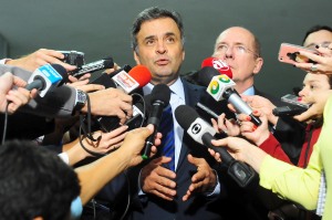 Aécio Coletiva2