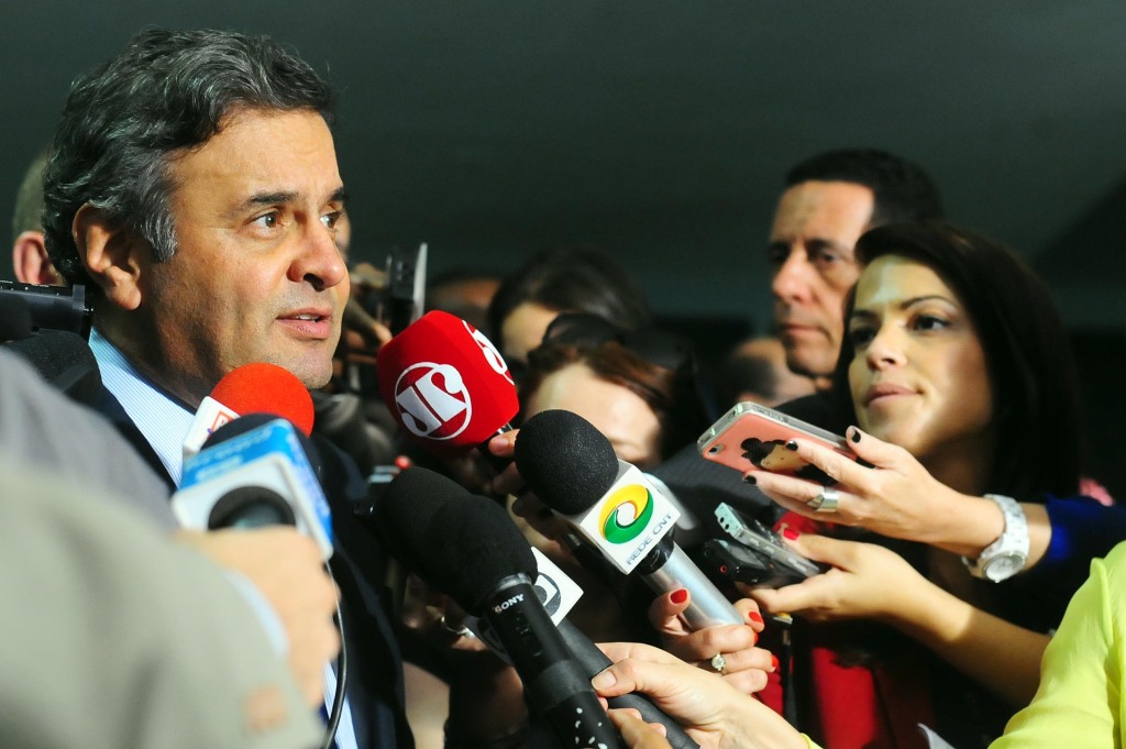Aécio Coletiva3