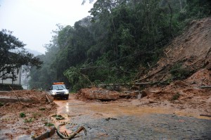 chuvas-petropolis-foto-Tania-Rego-Agencia-Brasil-300x199