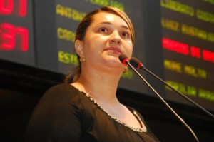 aline-mariano